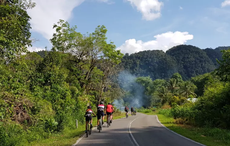 7-Day Sarawak Coastal & Headhunter's Interior Heartland By Bike